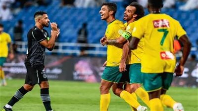 التشكيل الرسمي لمباراة الخليج والأخدود بالدوري السعودي.. موقف محمد شريف
