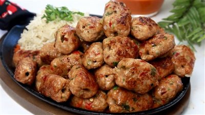 طريقة عمل كفتة اللحم بتتبيلة مميزة وسهلة التحضير 