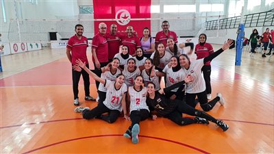 منتخب مصر للطائرة يخسر نهائي أفريقيا ويتأهل لبطولة العالم للشابات