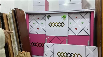  مصر تخطط لتكون مركزا إقليميا لصناعة الأثاث، تسهم بـ 2.2 من إجمالي الناتج المحلي سنويا، ومطالبات بالمزيد من الحوافز الاستثمارية للقطاع، ودمياط تستحوذ على 70% من القوة العاملة في المجال