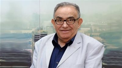 تشييع جنازة السيناريست عاطف بشاي من كنيسة مارمرقس