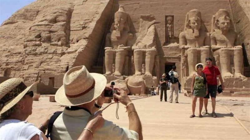 تأمين السائحين، فيتو