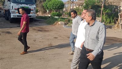  رئيس مركز الزقازيق يتابع أعمال النظافة والتجميل بالشرقية 
