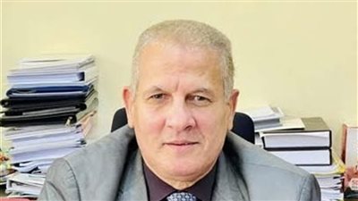 أشرف عبدالله، هل يستطيع وزير البترول فك شفرة التجديد المستمر للقيادات؟