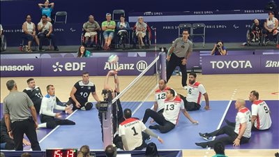 بارالمبياد باريس، منتخب كرة الطائرة جلوس يهزم فرنسا 1/3