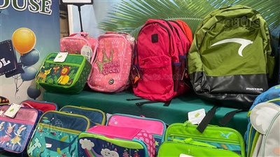 بـ 2418 جنيهًا، أسعار الشنط المدرسية بخصومات تصل لـ 25% (صور)