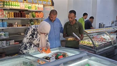 تحرير 135 محضرًا خلال حملات على المخابز والأسواق بالمنيا