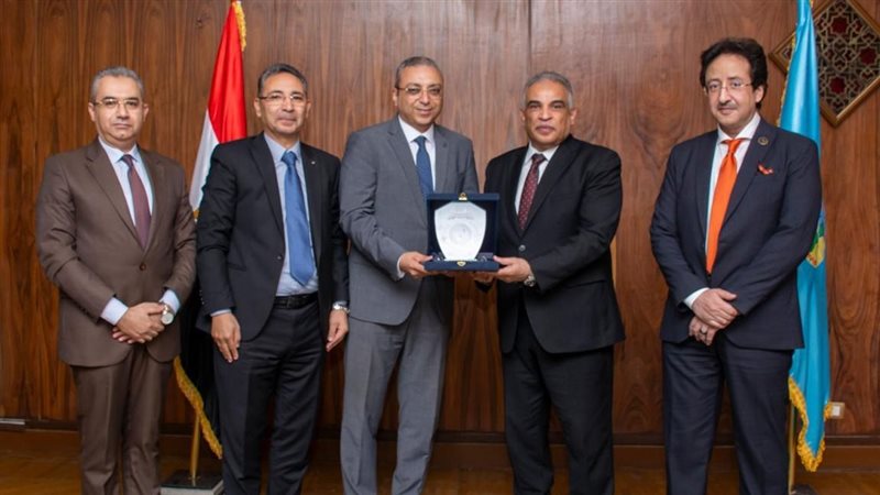 جامعة طنطا تكرم أعضاء