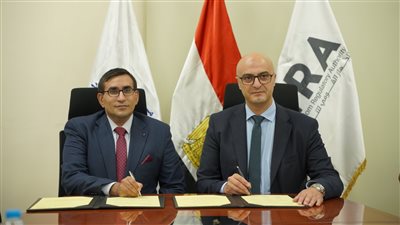 تنظيم الاتصالات يجدد بروتوكول تعاون لتطوير منظومة قياس قدرة محطات المحمول 