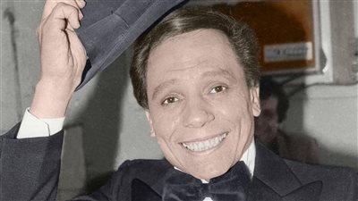 عادل إمام: هذا سر ارتباط الجمهور بي (فيديو)