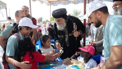 البابا تواضروس يشهد كرنفالا للأطفال من أبناء اللاجئين