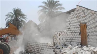 محافظ المنيا: إزالة 74 حالة تعد علي الأرض الزراعية وأملاك الدولة في 5 مراكز