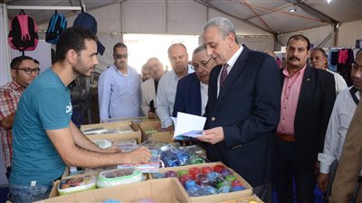 محافظ الغربية يفتتح معرض أهلا مدارس بحي أول طنطا بتخفيضات تصل إلى 30%