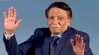 شقيق عادل إمام ردا على نجوي فؤاد: لم نمنع الزيارة أبدا عن الزعيم 