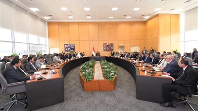 وزير الإسكان: فتح باب تلقي طلبات زيادة النسب البنائية لغرف السطح ديسمبر المقبل