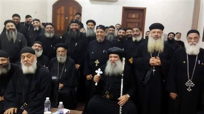 الأنبا سيداروس يترأس اجتماع كهنة إيبارشية عزبة النخل