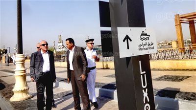 محافظ الأقصر يتابع المشروعات التنموية وتطوير شوارع حي شرق (صور)