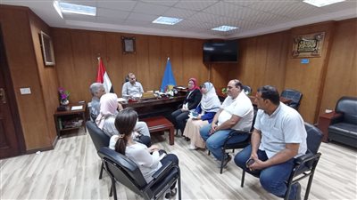 بحث منظومة التخلص الآمن من النفايات الطبية الخطرة بالبحيرة