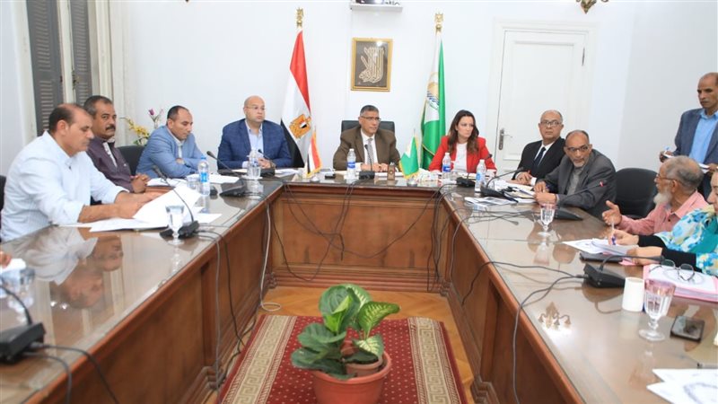 لقاء محافظ الجيزة