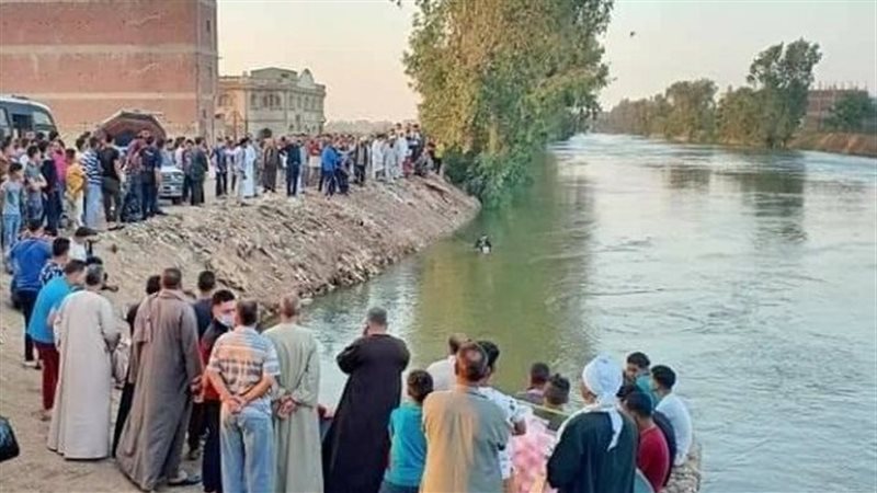 غرق عامل بسوهاج،