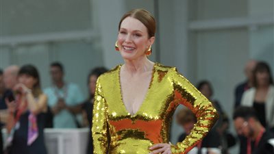 مهرجان فينيسيا، 17 دقيقة تصفيق لفيلم جوليان مور (فيديو)