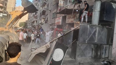 إزالة 76 مخالفة، الجيزة تعيد الانضباط بشوارع المنيب وأبو زارع ومصرف الكونيسة 