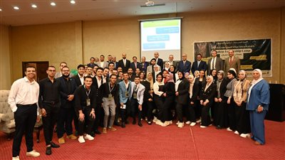جامعة الفيوم تنظم معسكر إعداد القادة لطلاب الصيدلة بالجامعات المصرية