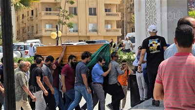 تشييع جثمان الباحثة ريم حامد بمسجد فاطمة الشربتلي في التجمع الخامس 