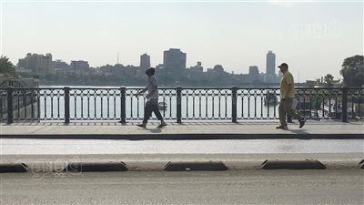 من القاهرة إلى الصعيد، الأرصاد تحذر من ظاهرتين جويتين وتوضح تأثيرهما في طقس اليوم