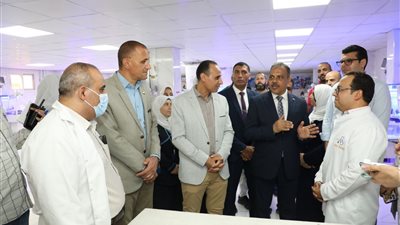 محافظ الشرقية يختتم زيارته لمركز بلبيس 