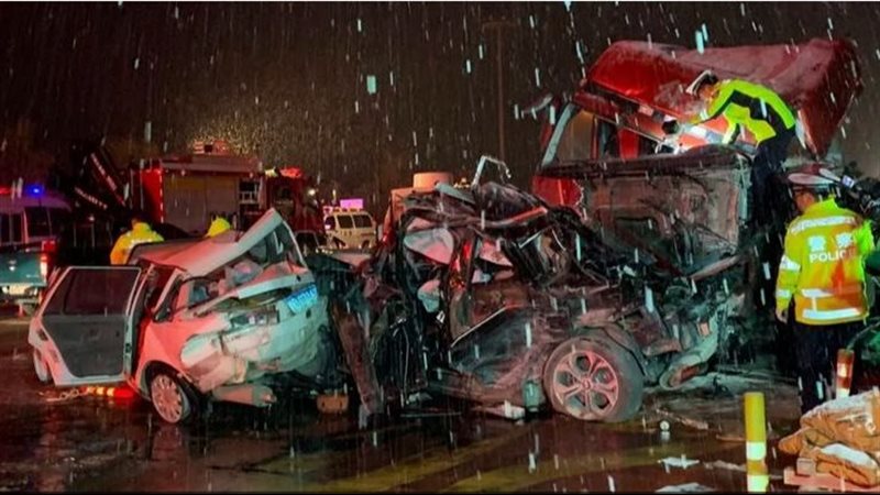 حادث تصادم في الصين،