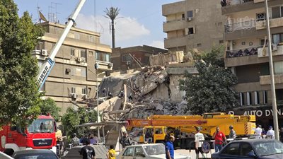 استدعاء مسئولي حي مدينة نصر لسماع أقوالهم حول انهيار عقار أرض الجولف