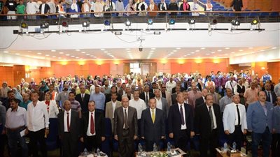 محافظ أسيوط يشهد انطلاق مؤتمر أدباء إقليم الصعيد الـ 22 (صور) 