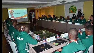 كاف يحدد موعد إرسال قائمة الحكام المشاركة في دورة الـ VAR