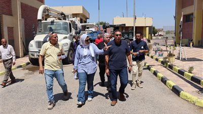 رئيس جهاز الشيخ زايد تتفقد محطات الصرف الصحي والمياه
