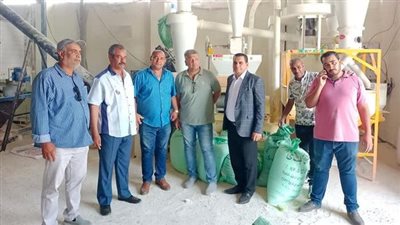 ضبط 7 أطنان أسمدة ودقيق بلدي مدعم بمخازن مخالفة في الجيزة