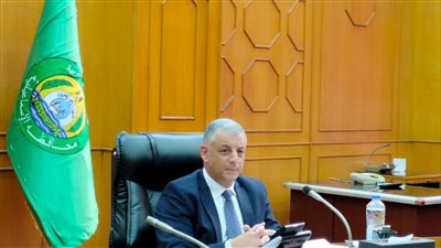 محافظ الإسماعيلية يكلف بتكثيف أعمال إزالة مخالفات البناء (صور) 