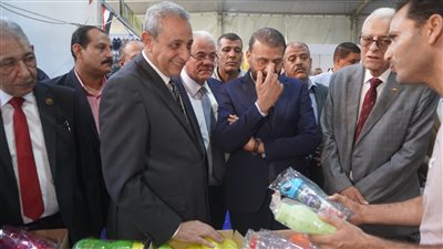 محافظ الغربية يفتتح معرض 