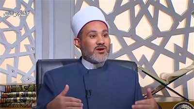  هل يصل ثواب قراءة القرآن للميت؟ أمين الفتوى يحسم الجدل (فيديو)