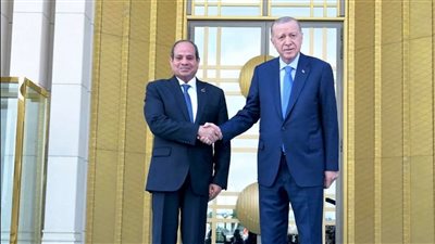 شكرا عسكر، تحية السيسي لحرس الشرف التركي تثير تفاعلا على مواقع التواصل (فيديو)