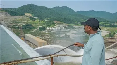 خبير يحذر آبي أحمد: سد النهضة في خطر ومن مصلحتك وقف التخزين اليوم قبل الغد 