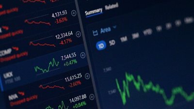  البورصة المصرية، الأسهم الأكثر ارتفاعا وانخفاضا بختام تداولات اليوم