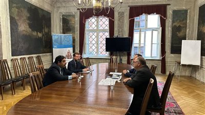 تعاون بين المكتب التجارى المصرى بأوارسو وغرفة التجارة والصناعة في كراكوف