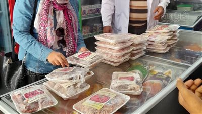 بيطري الأقصر يضبط 20 كيلو لحوم فاسدة بمطاعم القرنة 