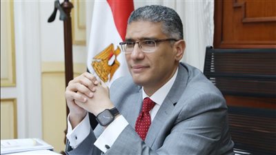 محافظ الجيزة يكلف بتدشين المشروع القومي لبناء الإنسان 