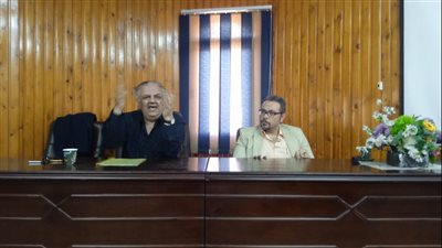 وكيل صحة الدقهلية يعقد اجتماعًا لتفعيل منظومة البصمة الإلكترونية