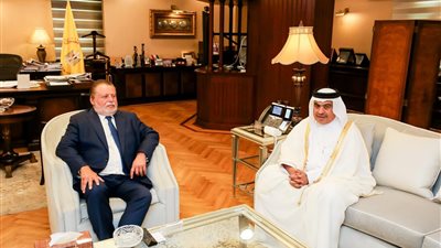 محافظ البنك المركزي يلتقي وزير المالية القطري لبحث التعاون المشترك
