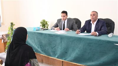 نائب محافظ الفيوم يبحث شكوى 80 مواطنا 