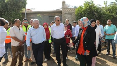 محافظ المنيا يقرر صرف مكافأة للعاملين بمحطة مياه الشرب والصرف الصحى بديرمواس