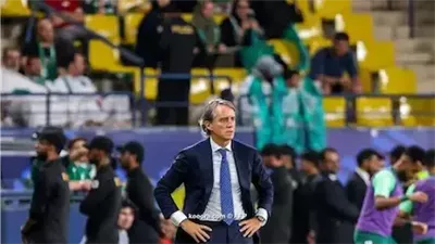 السعودية ضد إندونيسيا، مشادة بين حارس مرمى الأخضر ومانشيني